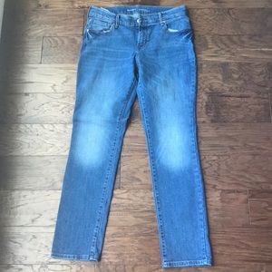 Old Navy Mid-Rise Straight Leg Jeans